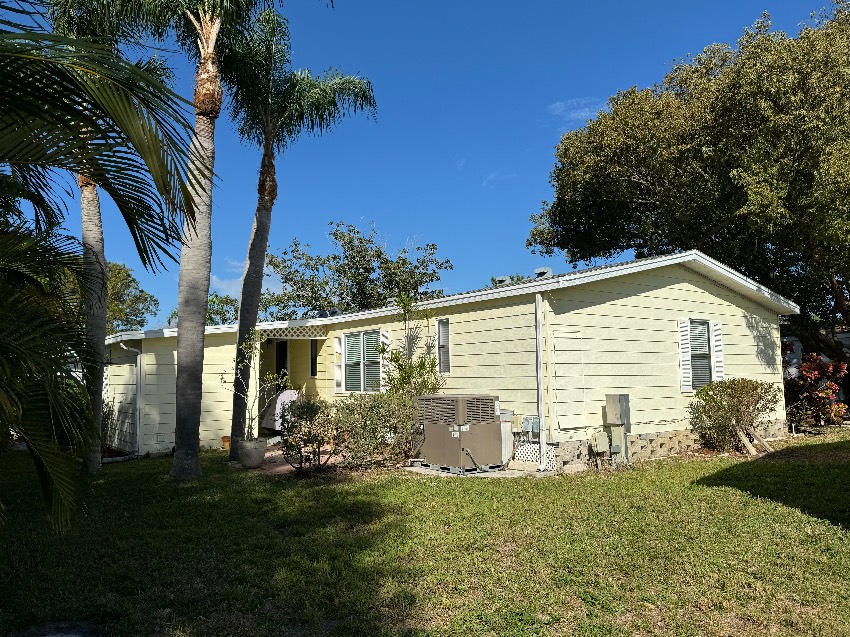 6236 Colfield Circle a Sarasota, FL Mobile or Manufactured Home for Sale