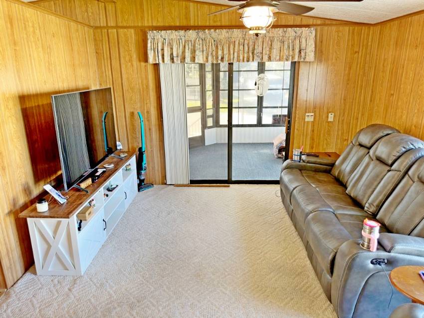 326 Geneva Drive a Winter Haven, FL Mobile or Manufactured Home for Sale