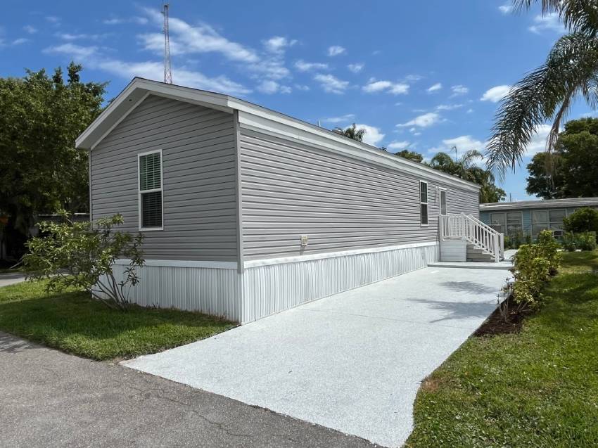 30700 Us Hwy 19 Lot 105 a Palm Harbor, FL Mobile or Manufactured Home for Sale