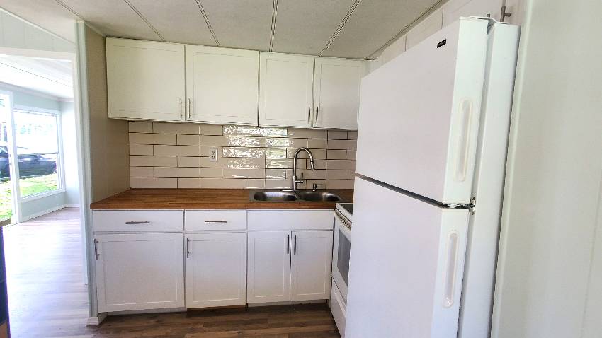 Mobile / Manufactured Home for sale in Colony Cove Ellenton FL