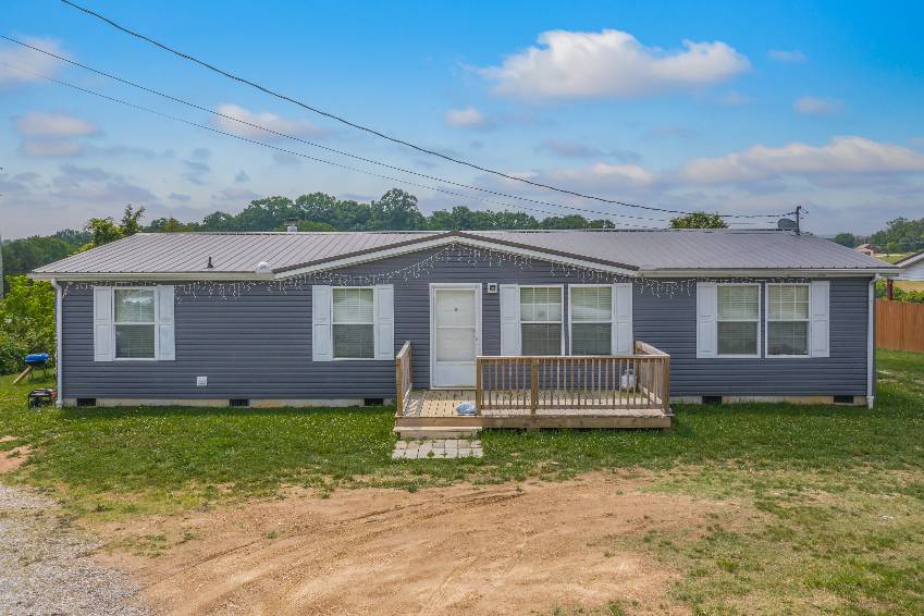 Bulls Gap, TN Mobile Home for Sale located at 5480 Mount Carmel Road 