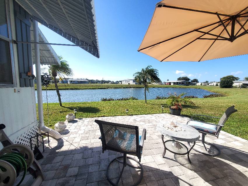 Ellenton, FL Mobile Home for Sale located at 7703 Laurel Way Colony Cove