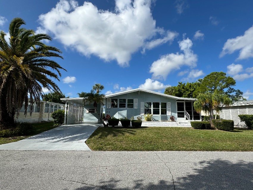 Sarasota, FL Mobile Home for Sale located at 5415 Harrow Terrace Camelot East Village