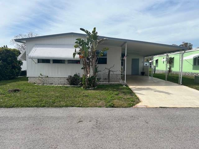 New Port Richey, FL Mobile Home for Sale located at 5935 Eastlake Dr Harbor View