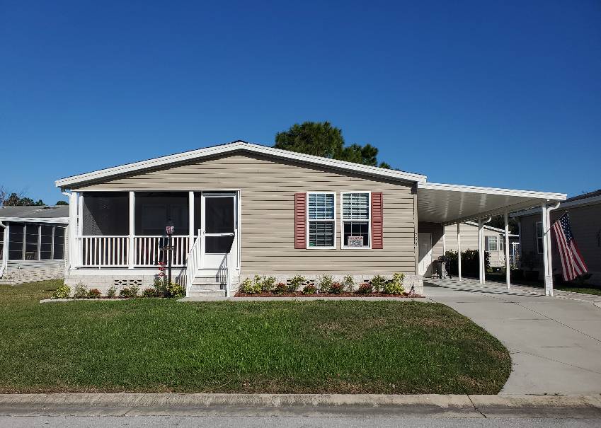 Homosassa, FL Mobile Home for Sale located at 7005 W Duncan Lane Walden Woods South