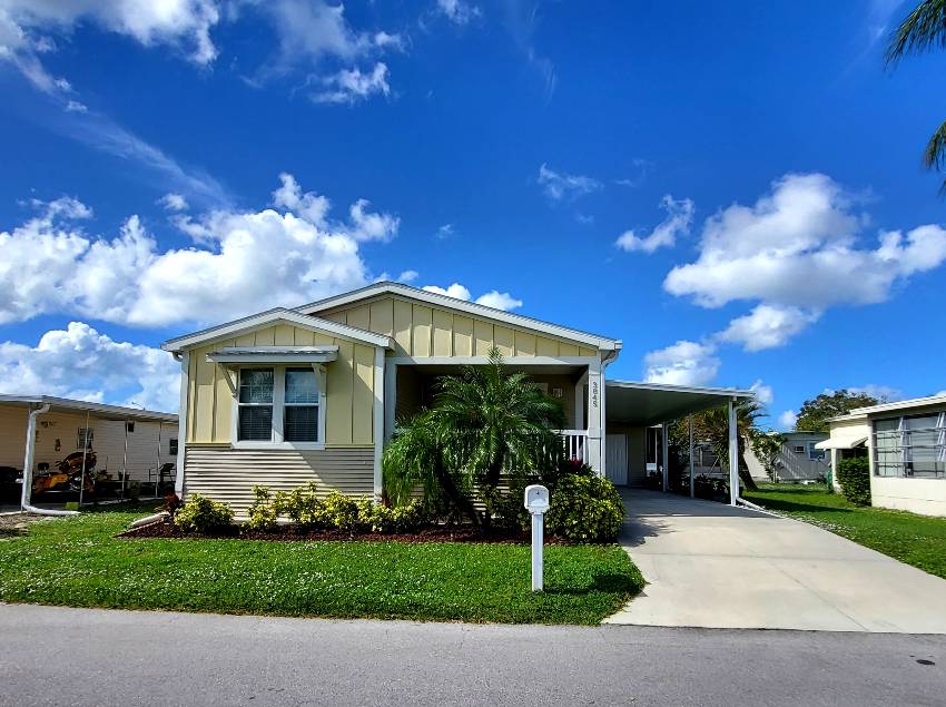 Sarasota, FL Mobile Home for Sale located at 3845 Edam Street The Winds Of St Armands