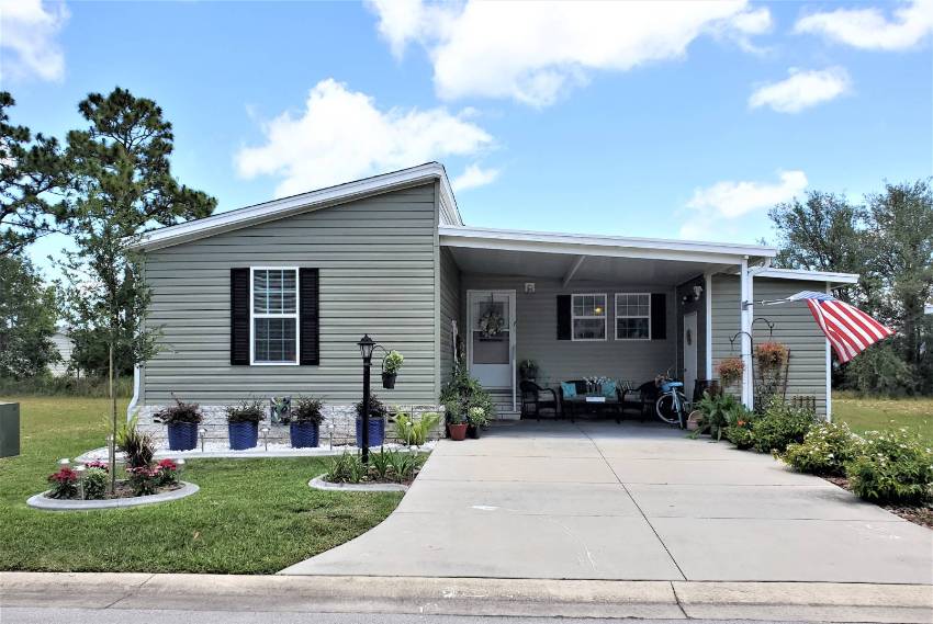 Homosassa, FL Mobile Home for Sale located at 6965 W Leonshire Lane Walden Woods South