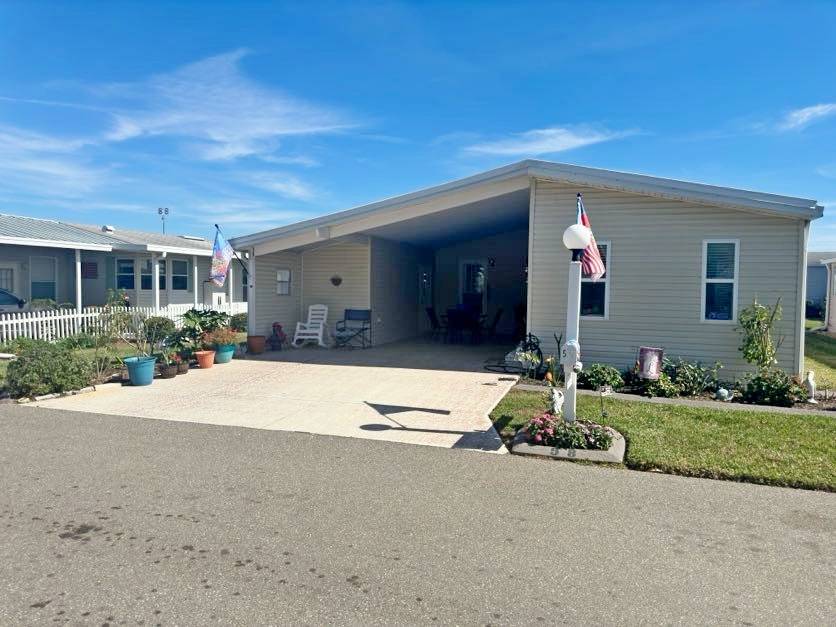 Haines City, FL Mobile Home for Sale located at 58 Sargent Street Lake Hammock Village