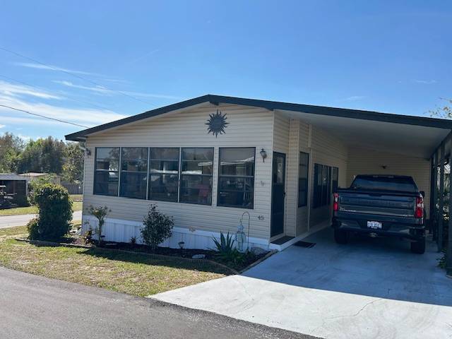 Dade City, FL Mobile Home for Sale located at 17031 Us Hwy 301 #45 