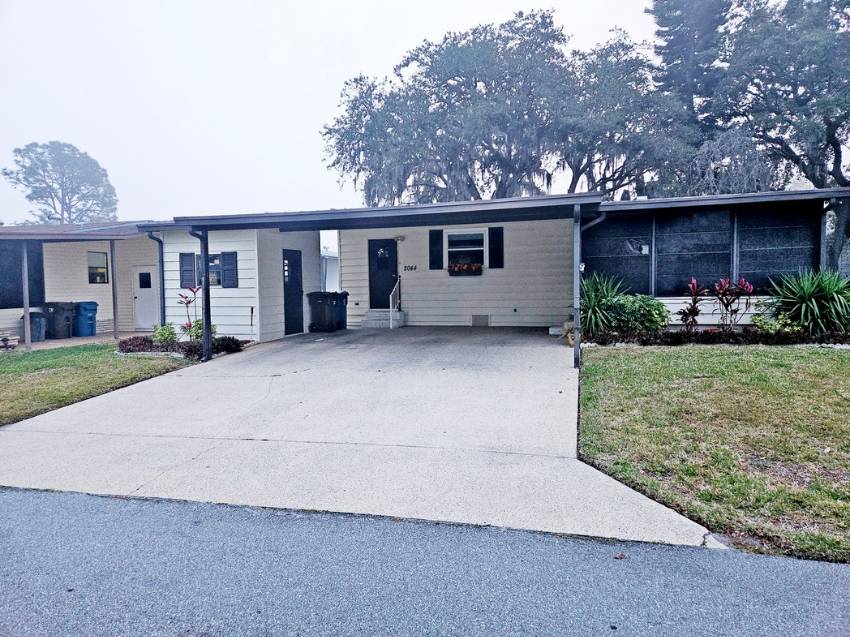 Lake Wales, FL Mobile Home for Sale located at 2044 Oriole Lane Tower Lakes   Age: 55+