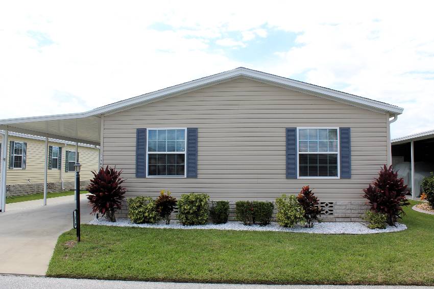 Winter Haven, FL Mobile Home for Sale located at 1170 Heartwood Cypress Cypress Creek Village
