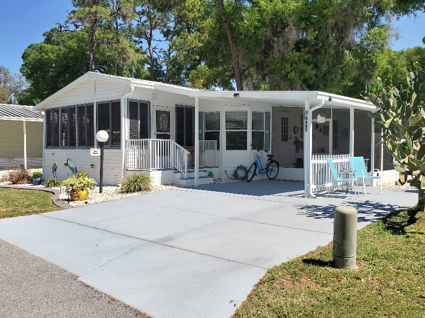 Inverness, FL Mobile Home for Sale located at 5485 S Winged Elm Way Stoneridge Landing