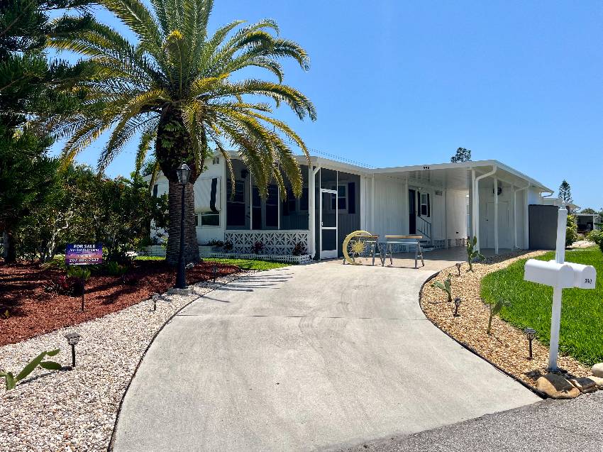 Venice, FL Mobile Home for Sale located at 990 Questa Bay Indies