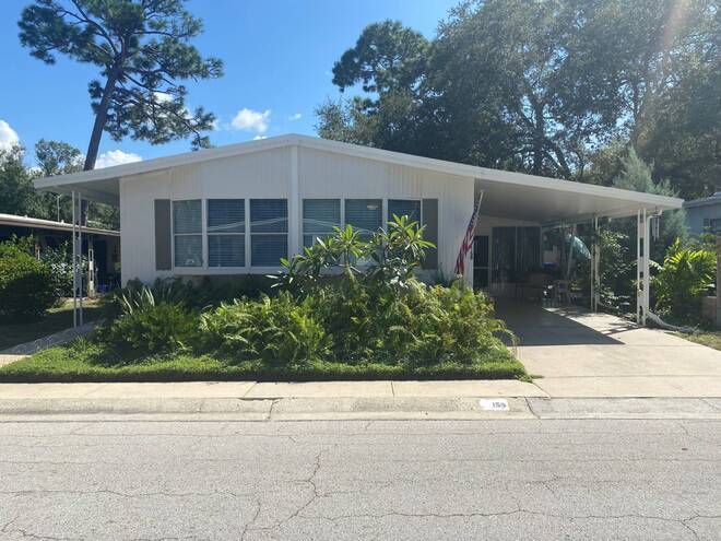 Clearwater, FL Mobile Home for Sale located at 15777 Bolesta Rd #159 