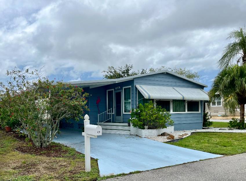 Venice, FL Mobile Home for Sale located at 428 Zacapa Bay Indies