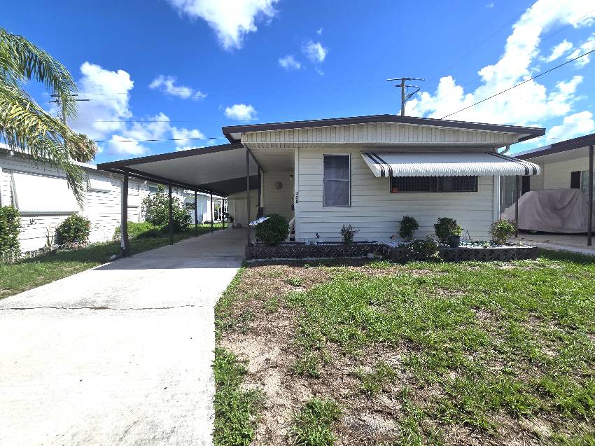 Bradenton, FL Mobile Home for Sale located at 508 44th Ave E J20 Village On The Greens