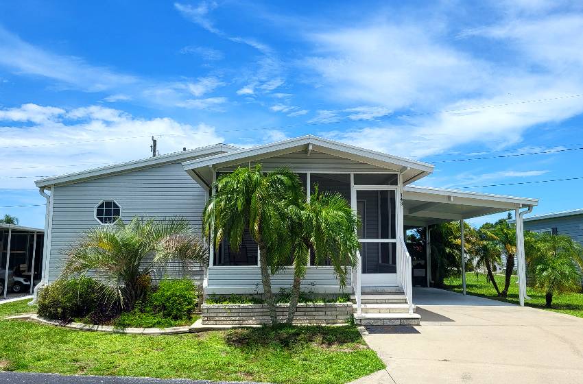 Sarasota, FL Mobile Home for Sale located at 143 Shirley Drive Orange Acres