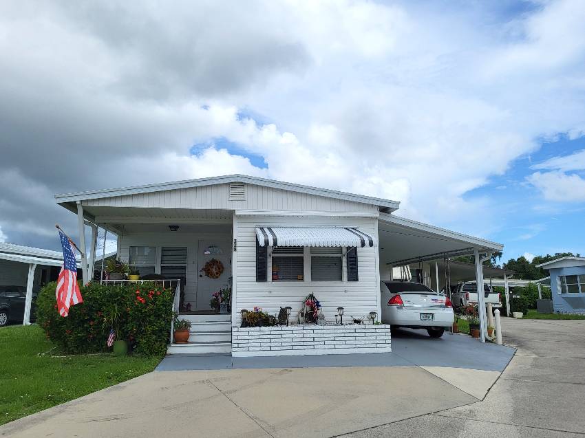 Sarasota, FL Mobile Home for Sale located at 3901 Bahia Vista St Lot 329 Bahia Vista Estates