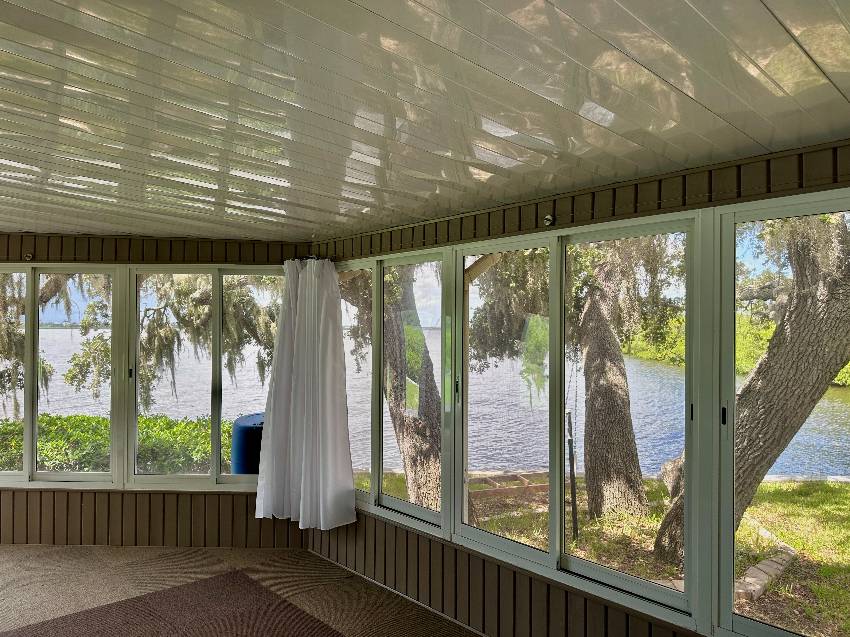 Ellenton, FL Mobile Home for Sale located at 458 Coco Plum Way Colony Cove