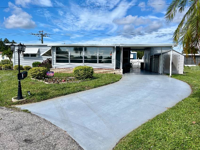 Venice, FL Mobile Home for Sale located at 901 Ybor Bay Indies