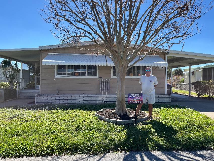 Venice, FL Mobile Home for Sale located at 970 Inagua E Bay Indies