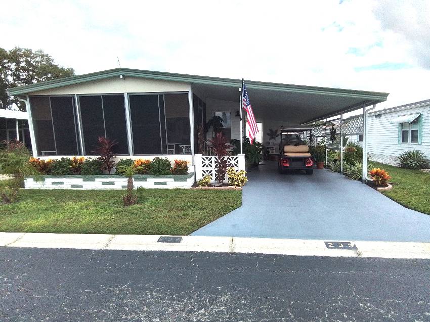 Bradenton, FL Mobile Home for Sale located at 233 Mango St Terra Palms