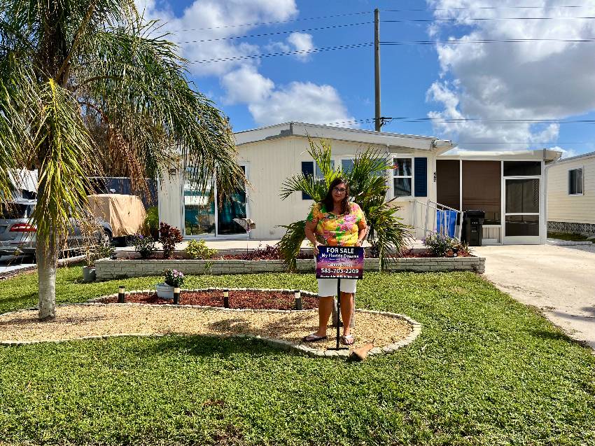 Venice, FL Mobile Home for Sale located at 442 Andros Bay Indies