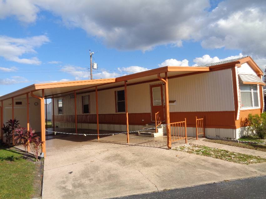 Lakeland, FL Mobile Home for Sale located at 248 Lyndol St Sterling Mhp