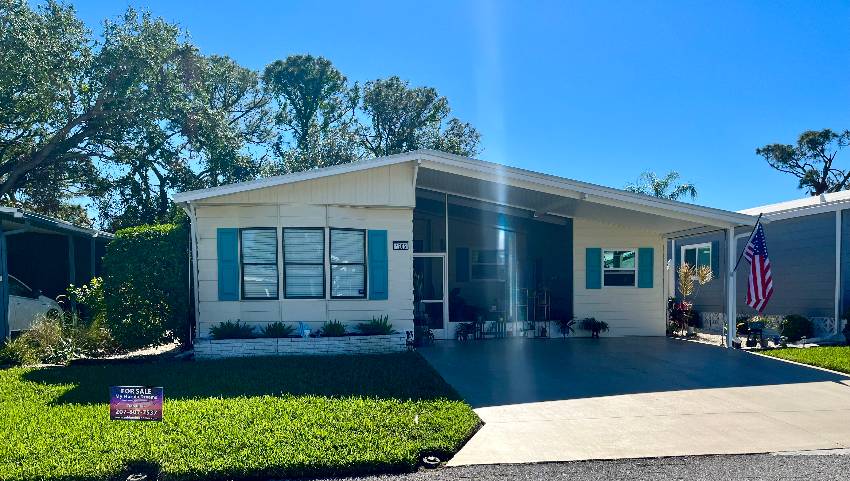 Venice, FL Mobile Home for Sale located at 1205 N Indies Cir Bay Indies