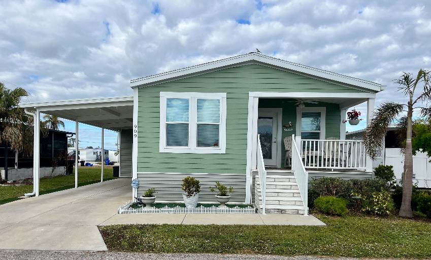 Venice, FL Mobile Home for Sale located at 909 Windemere Bay Indies