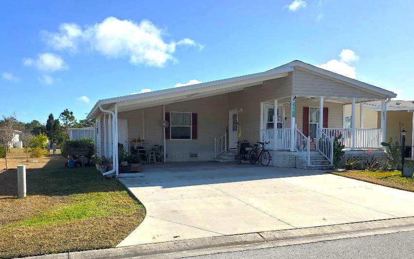 Homosassa, FL Mobile Home for Sale located at 10611 S Pebbleshire Dr Walden Woods South