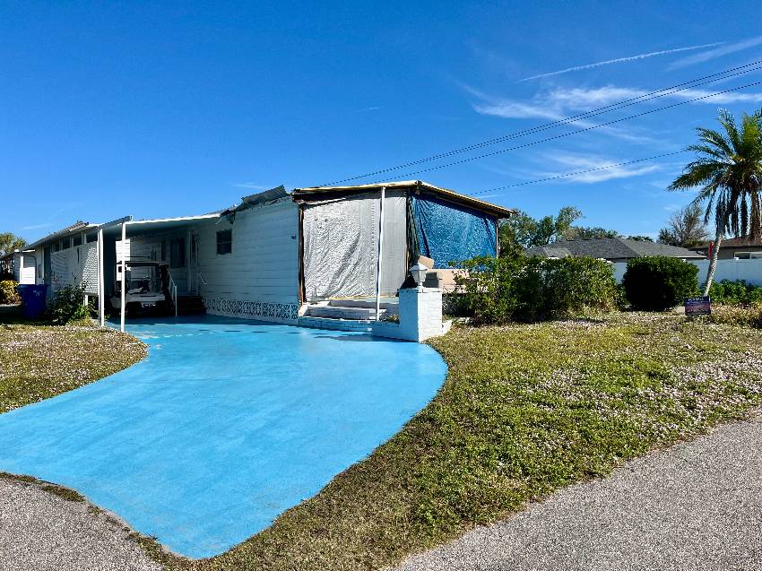 Venice, FL Mobile Home for Sale located at 989 Trinidad Bay Indies