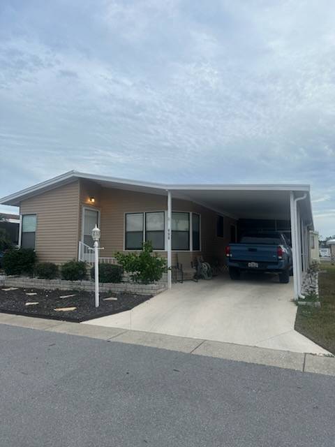 Tarpon Springs, FL Mobile Home for Sale located at 490 Becky Way The Meadows