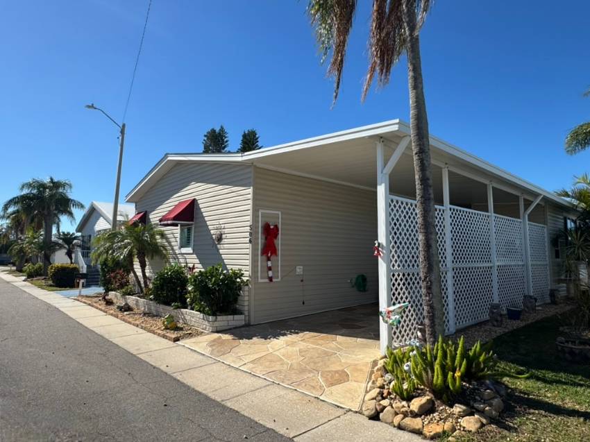 Dunedin, FL Mobile Home for Sale located at 1415 Main St Lot 506 