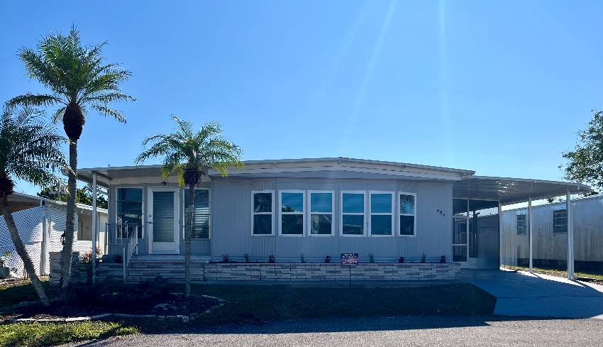 Venice, FL Mobile Home for Sale located at 986 Montego Bay Indies