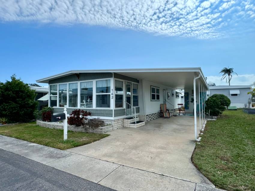 Dunedin, FL Mobile Home for Sale located at 1100 Curlew Rd Lot 143 Honeymoon