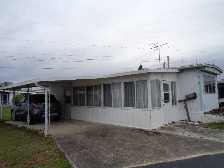 Lakeland, FL Mobile Home for Sale located at 233 Esther St Sterling Mhp