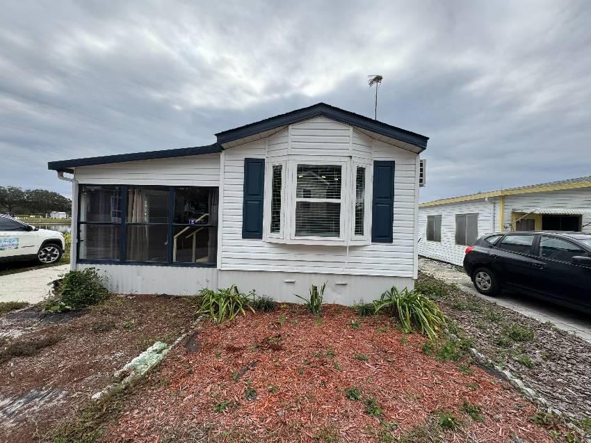 Davenport, FL Mobile Home for Sale located at 549 Garman Ave Kissimmee South