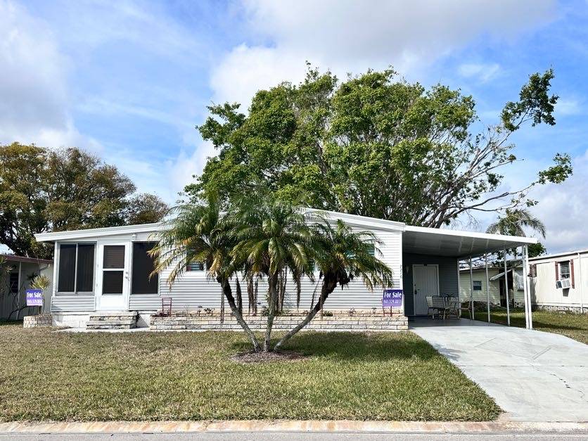 Ellenton, FL Mobile Home for Sale located at 7216 Lakeshore Dr Colony Cove