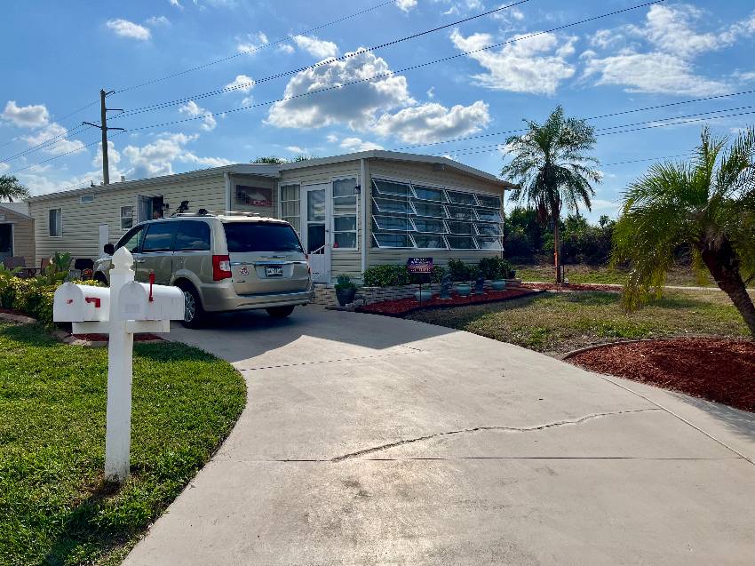 Venice, FL Mobile Home for Sale located at 900 Trinidad Bay Indies