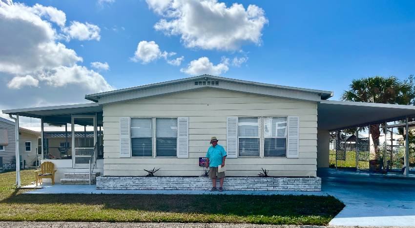 Bradenton, FL Mobile Home for Sale located at 195 Guava Circle Terra Palm