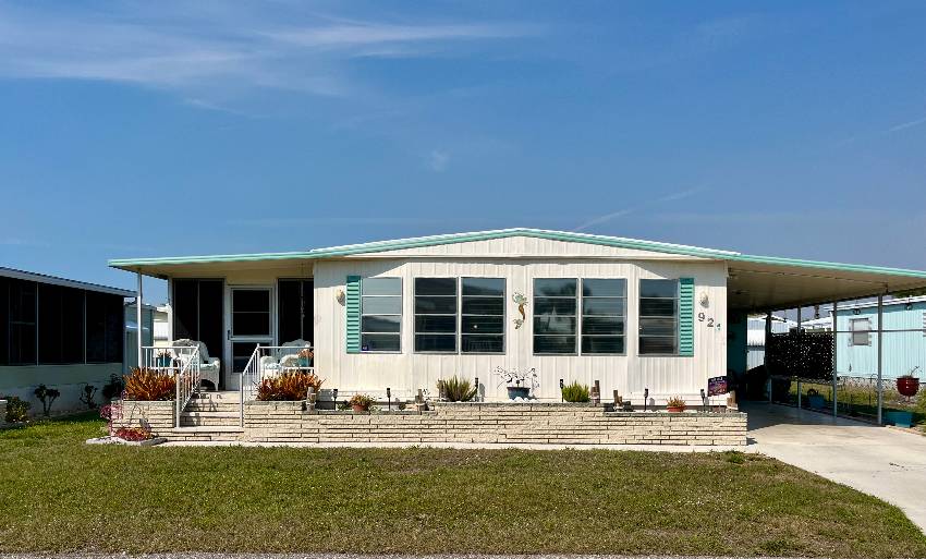 Venice, FL Mobile Home for Sale located at 921 Eleuthera Bay Indies