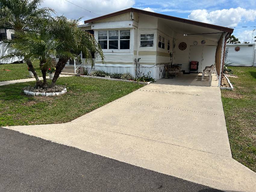 Dade City, FL Mobile Home for Sale located at 17031 Us Hwy 301 #91 