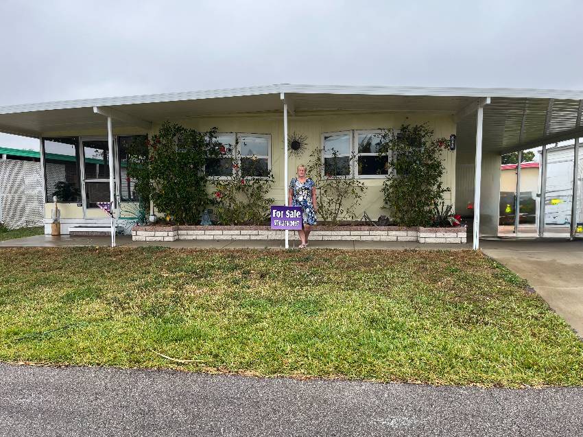 Ellenton, FL Mobile Home for Sale located at 488 Driftwood Lane Colony Cove