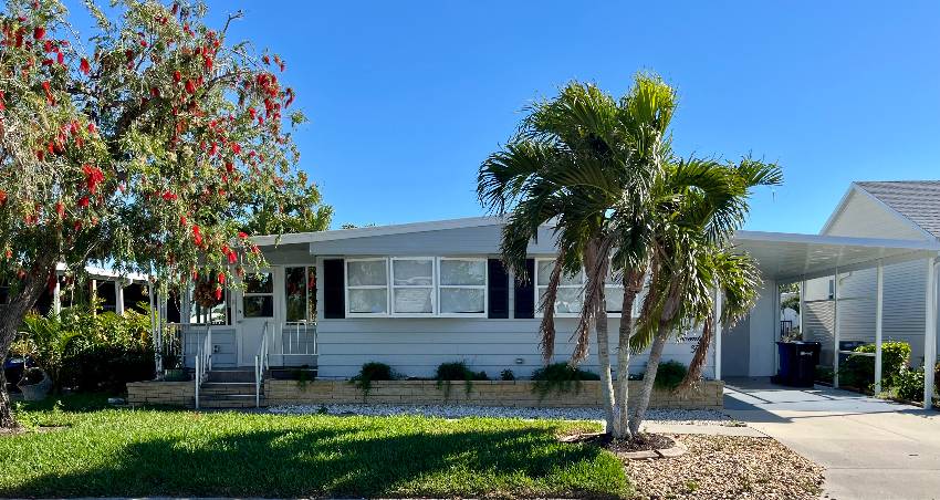 Venice, FL Mobile Home for Sale located at 924 Zacapa Bay Indies