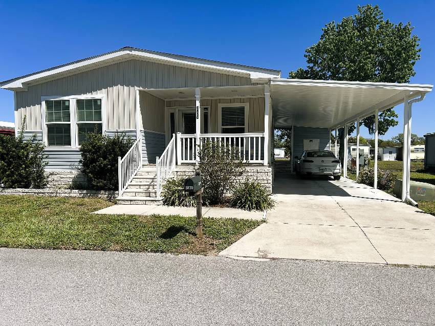 New Port Richey, FL Mobile Home for Sale located at 5830 Clubhouse Dr Harbor View