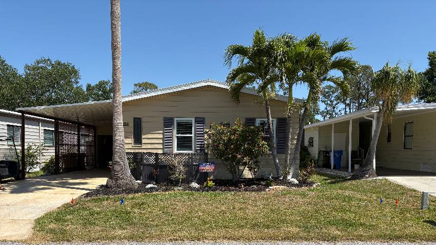 Venice, FL Mobile Home for Sale located at 1254 N Indies Cir Bay Indies