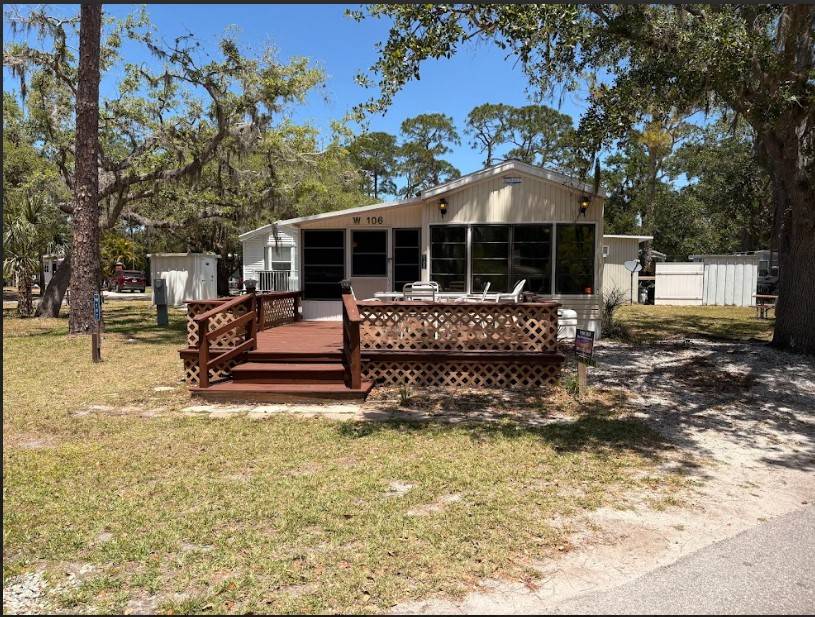Venice, FL Mobile Home for Sale located at 1300 N River Rd Lot W106 Ramblers Rest