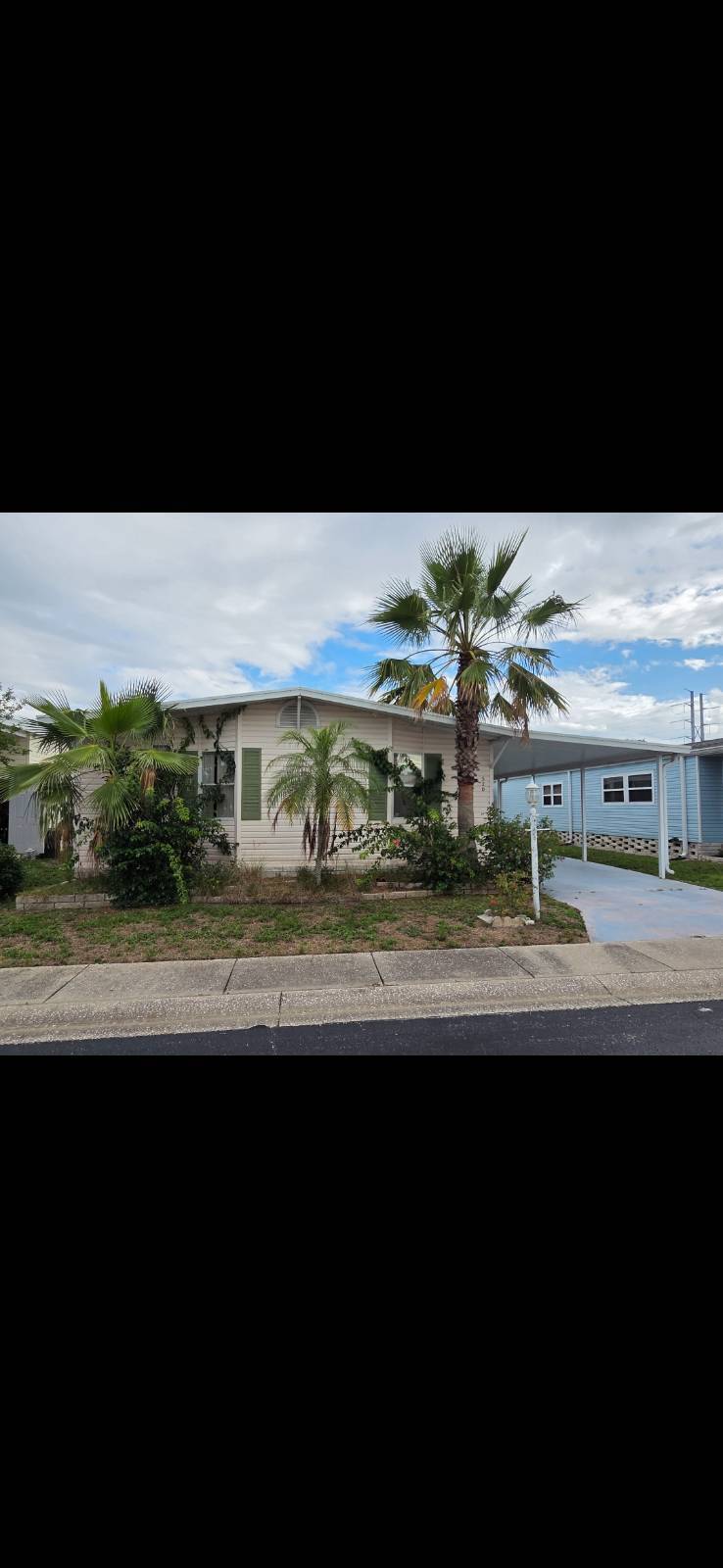 Tarpon Springs, FL Mobile Home for Sale located at 520 Barbara Way The Meadows