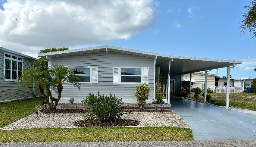 Venice, FL Mobile Home for Sale located at 916 Roseau Bay Indies